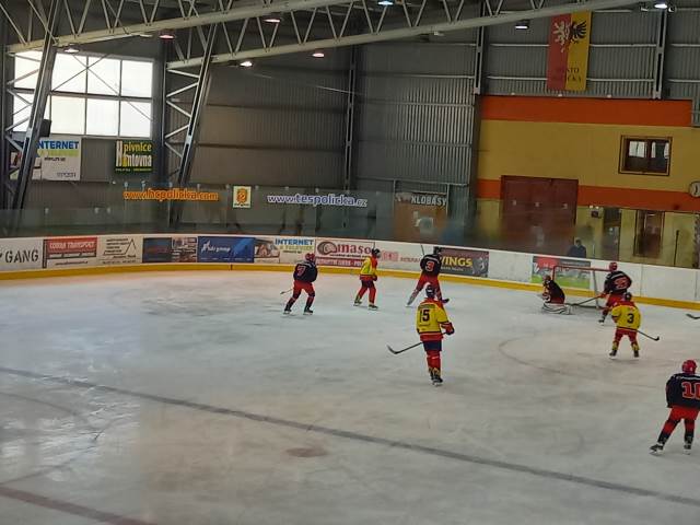 HC Spartak Polička - SKLH Žďár nad Sázavou 10:5